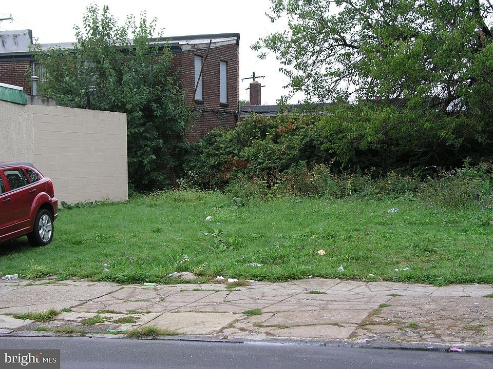 2nd image of 1626 Margaret St