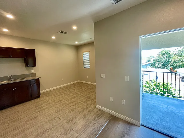 7604 Perry Rd #D — Photo 7