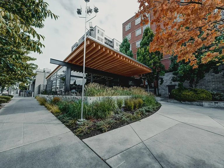 LEVA on Market — Photo 32