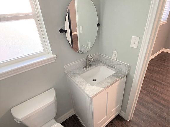 Master bedroom restroom