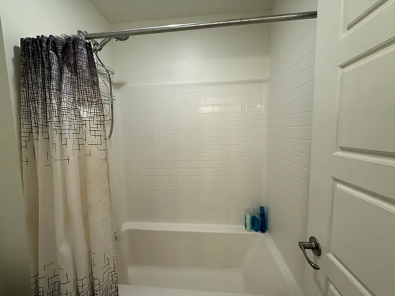 539 S Stewart Creek Cv #A — Photo 17