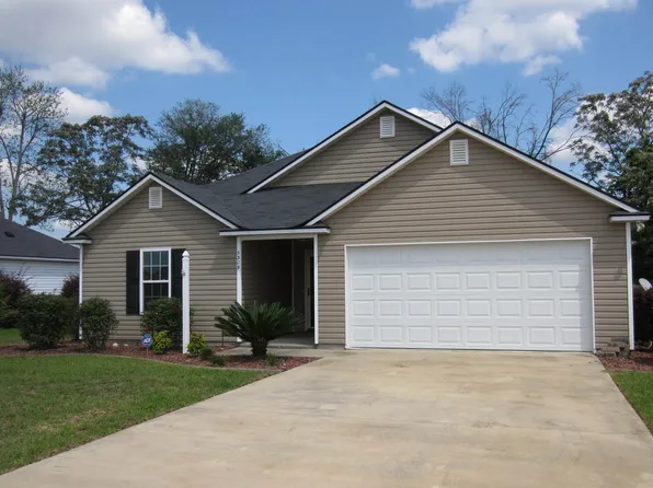 5309 Branch Point Dr, Valdosta, GA 31605