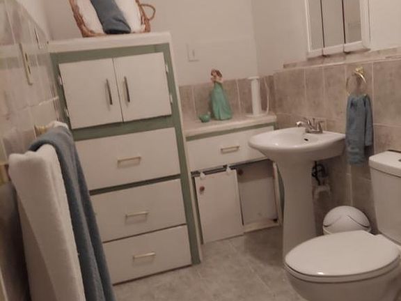 3rd image of 14970 Margaret Jean Dr