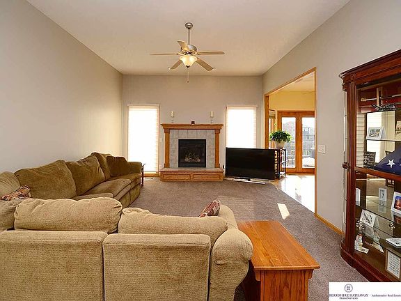5th image of 9609 S 172nd St