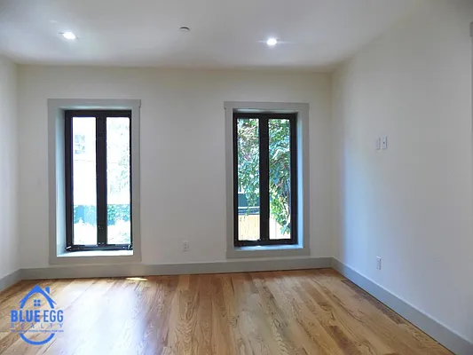 Rented by Blue Egg Realty Corp | media 39