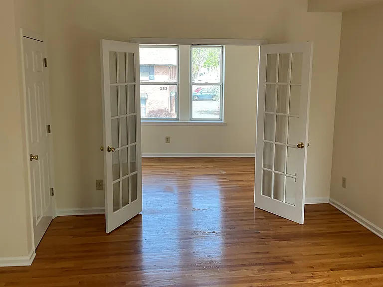 254 Bloomfield Ave #4 — Photo 8