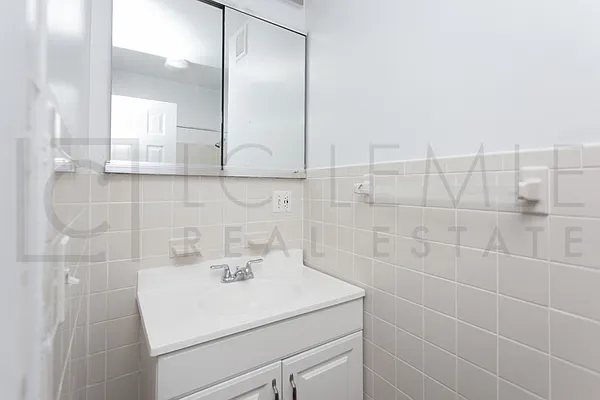 Rented by LC Lemle Real Estate Group | media 13