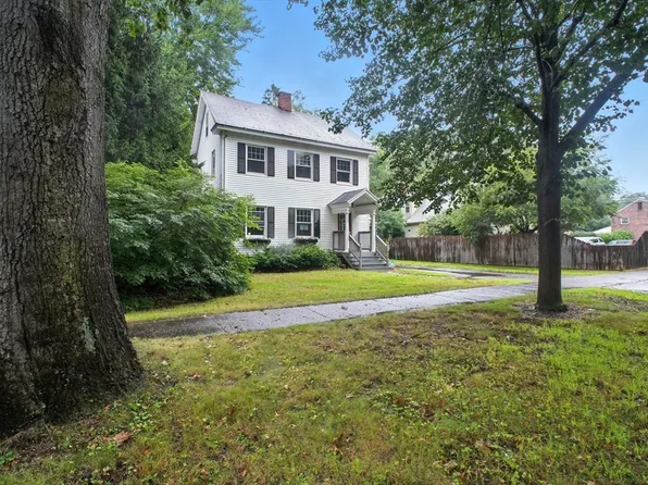 2306 Wilbraham Rd, Springfield, MA 01129