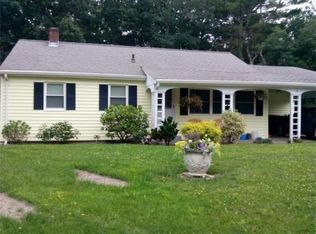 14 Lakewood Dr, Plymouth, MA 02360