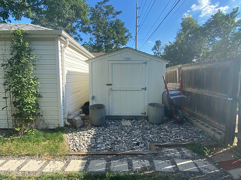 3237 S Emerson St — Photo 18