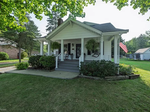 1283 Lipton Ave SW, North Canton, OH 44720