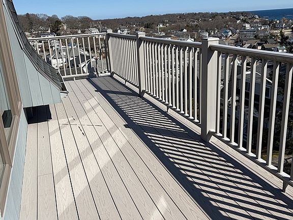 3rd image of 98 Rockland St Floor 3