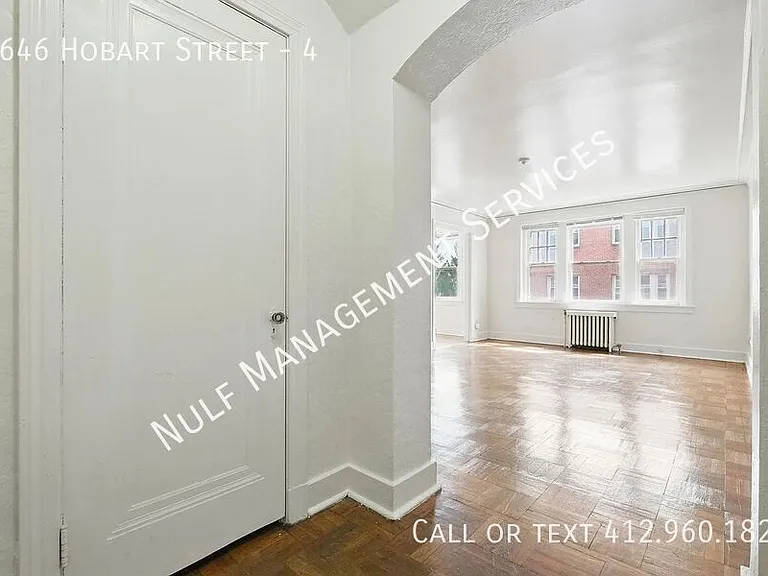 5646 Hobart St #4 — Photo 16