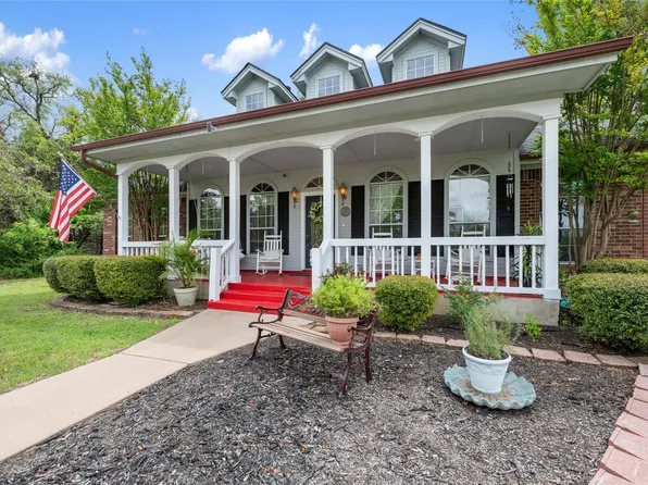 391 Liberty Dr, Liberty Hill, TX 78642