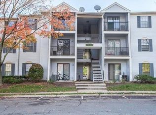 284 Hampshire Court, Piscataway, NJ 08854