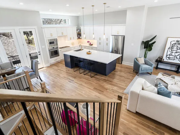 2218 Francis St, Houston, TX 77004