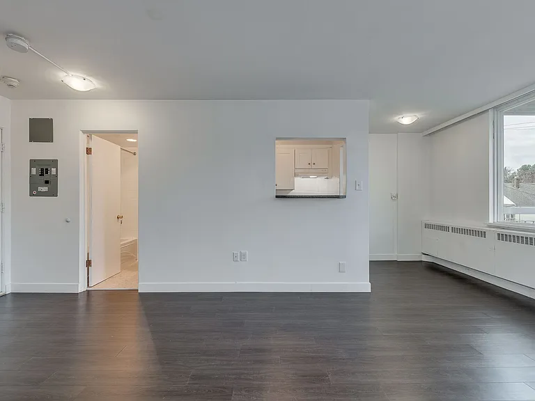695 SE Marine Dr #605 — Photo 15
