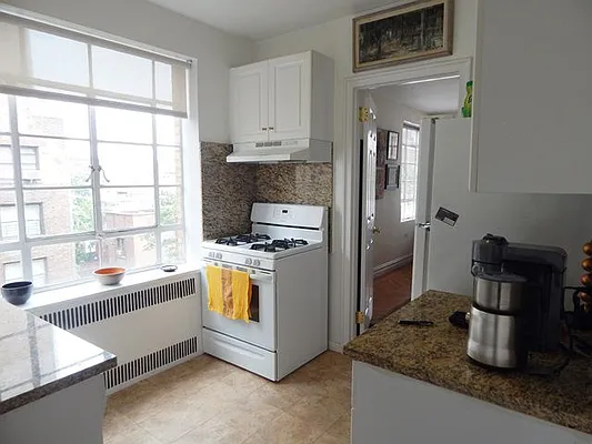 Rented by Rachel Realty | media 14