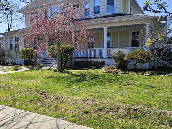 2770 Academy St Floor 1, Oceanside, NY 11572