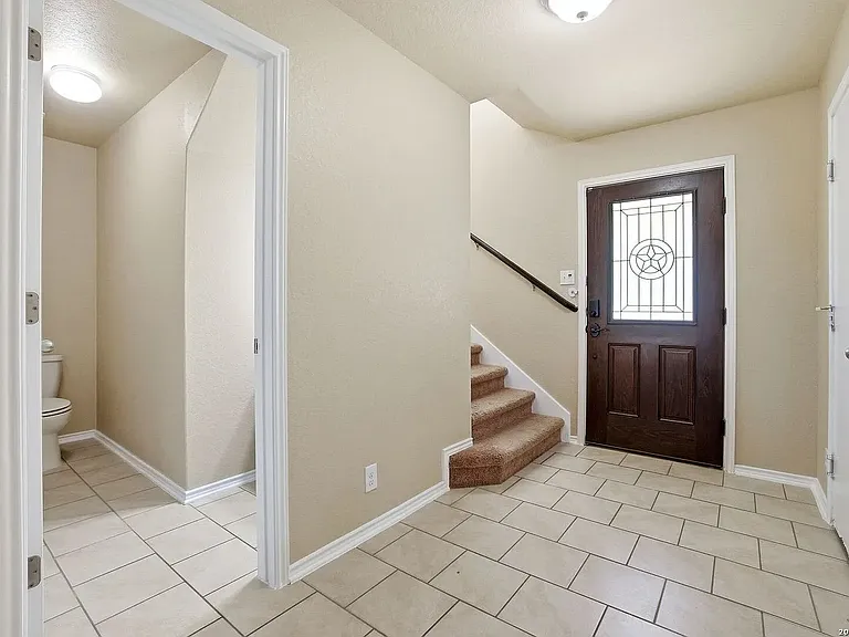 8826 Palmetto Fls — Photo 4