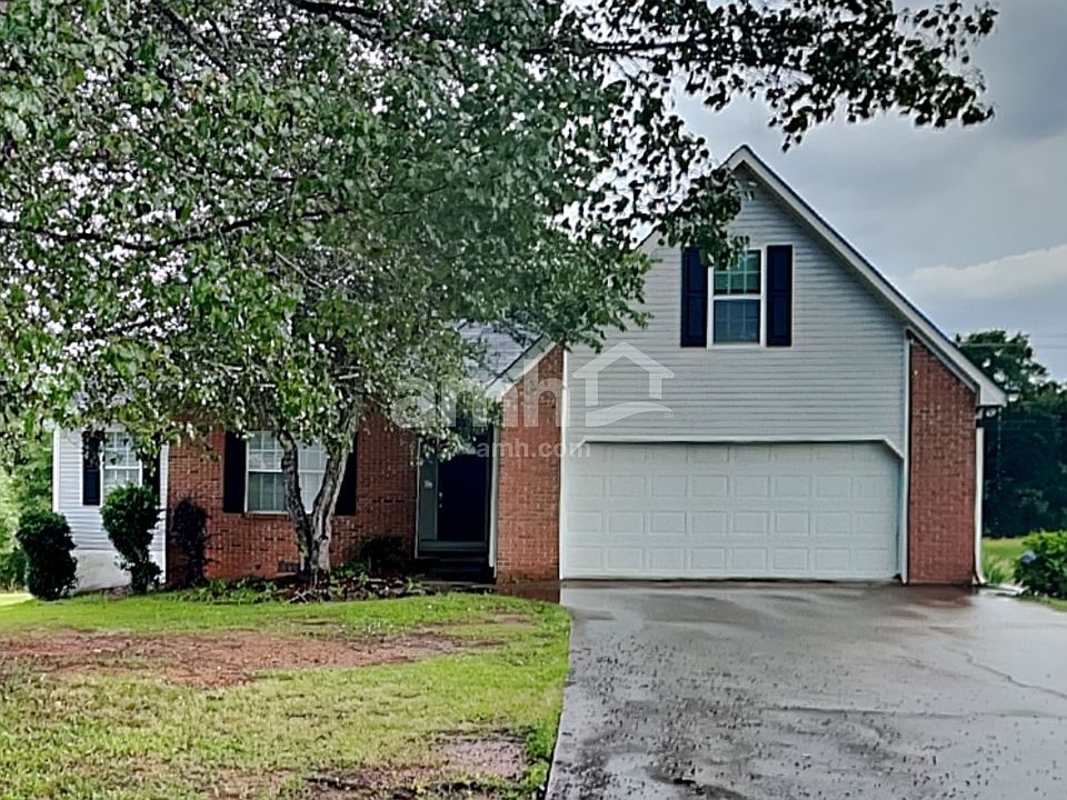 1st image of 304 High Point Pl