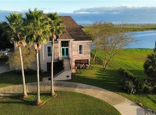 1056 Peninsula Dr, Slidell, LA 70460