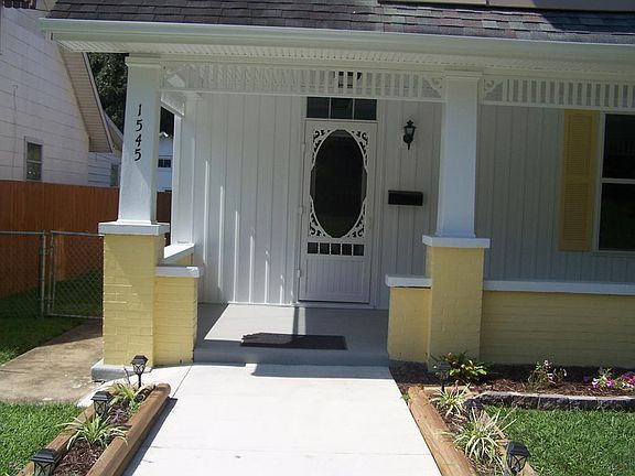 3rd image of 1545 Harrisonville Ave