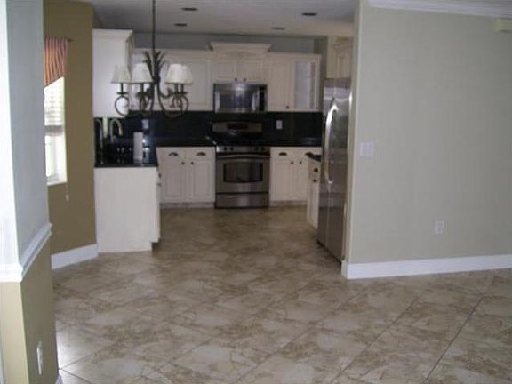 4th image of 13712 NW 23rd Ct