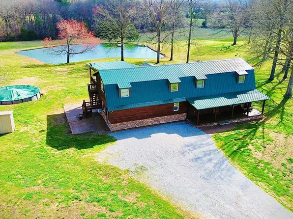 94 Oxford Rd, Holladay, TN 38341