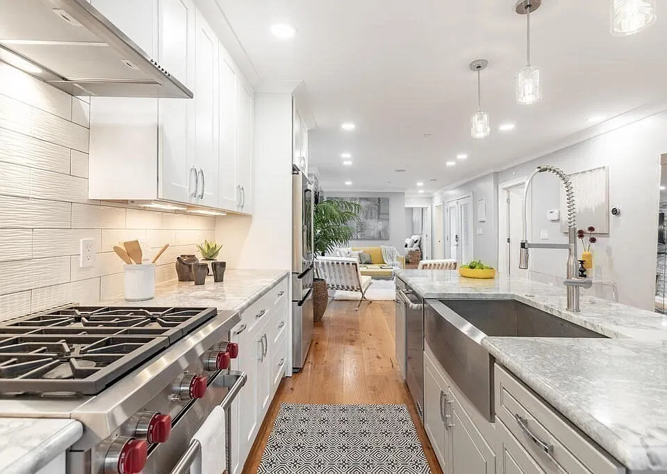 3 Village St #1