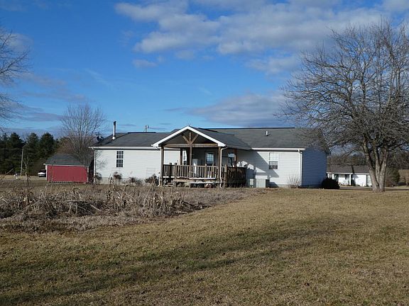 4th image of 225 Skyline Dr