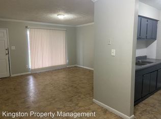 2008 Cambridge Dr #2A, Lexington, KY 40504