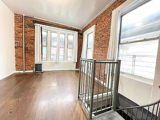 2nd image of 723 Saint Nicholas Ave #1C
