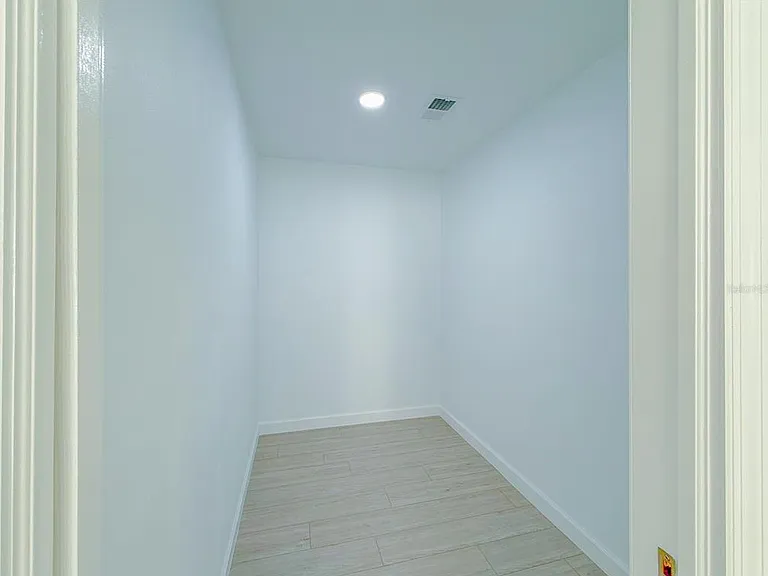 2827 Sanctuary Ln — Photo 42