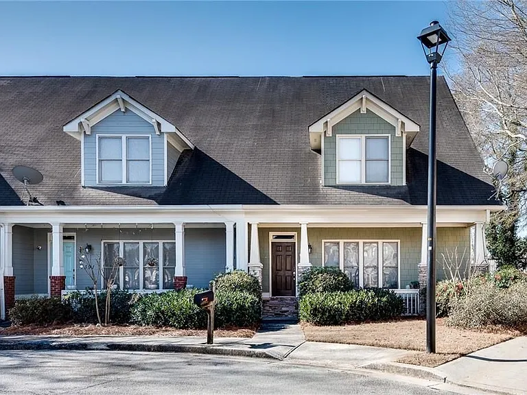 1387 Village Creek Cir — Photo 38