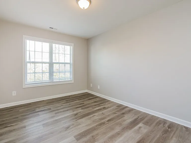8112 Rolling Glenn Dr — Photo 17