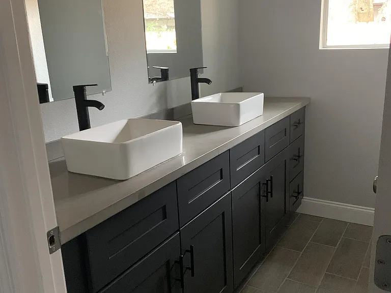 4445 Alpine Ln — Photo 7