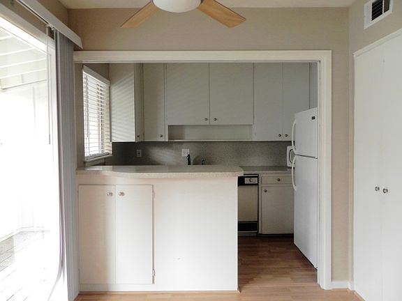 2nd image of 4712 Abbott Ave APT 203