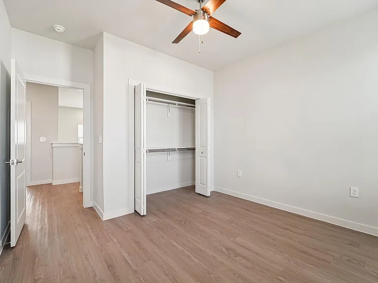 7415 Leighton Meadow Ln — Photo 23
