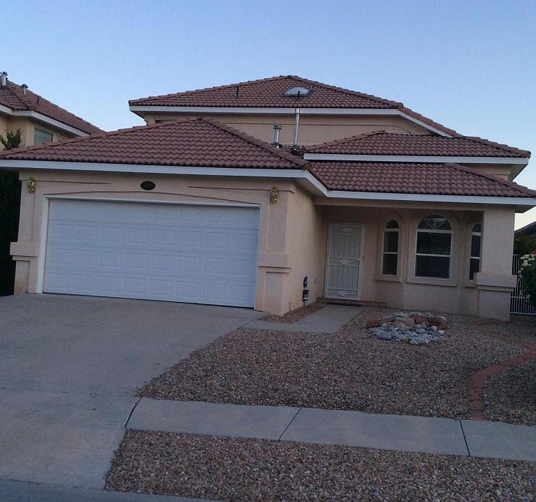 1st image of 6427 Monahiti Pl NE