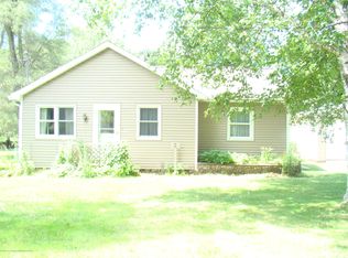 901 N Sheldon St, Charlotte, MI