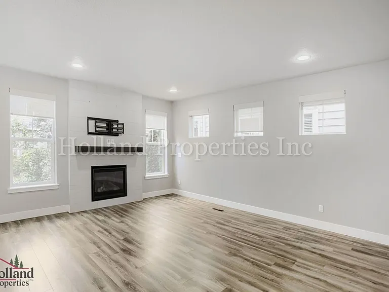4352 SE Lone Oak St — Photo 6