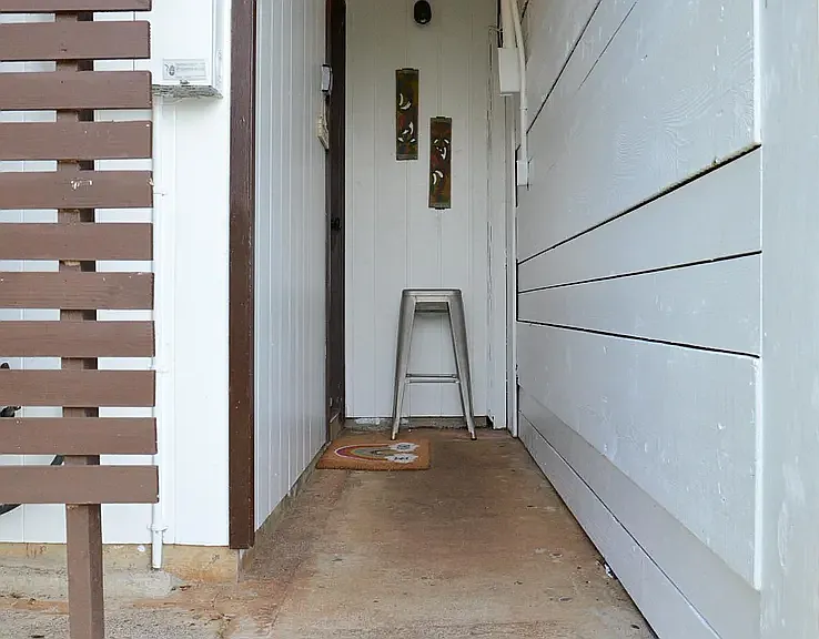 Studio, 400 sqft, $2,450 — Photo 3