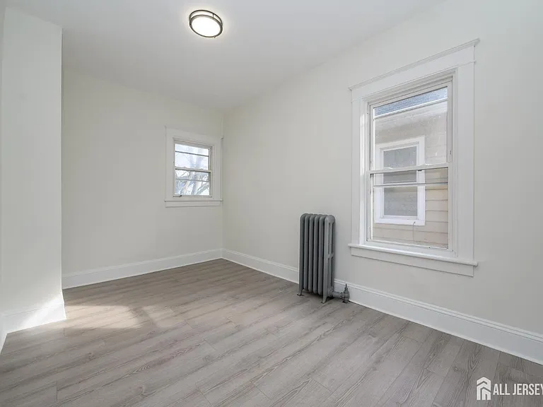 377 Delavan St #2 — Photo 13