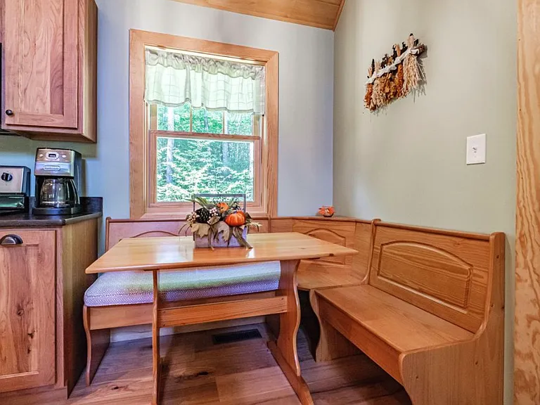 237 Thompson Lake Shores Rd — Photo 4