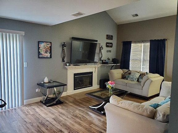 5th image of 2132 Jasmine Dr