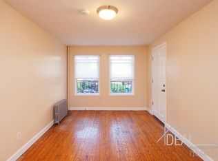 408 17th St, Brooklyn, NY 11215