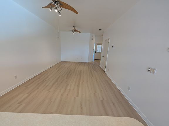 2nd image of 2270 Mulberry Ln