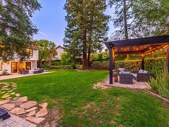 4th image of 29455 Fountainwood St