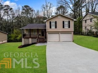 4436 Cedar Ridge Trl, Stone Mountain, GA 30083